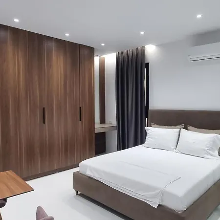 Hotell Platinum The Vlorë